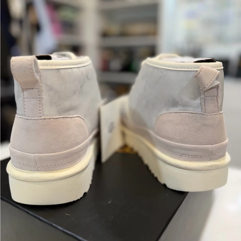 UGG elegant boots